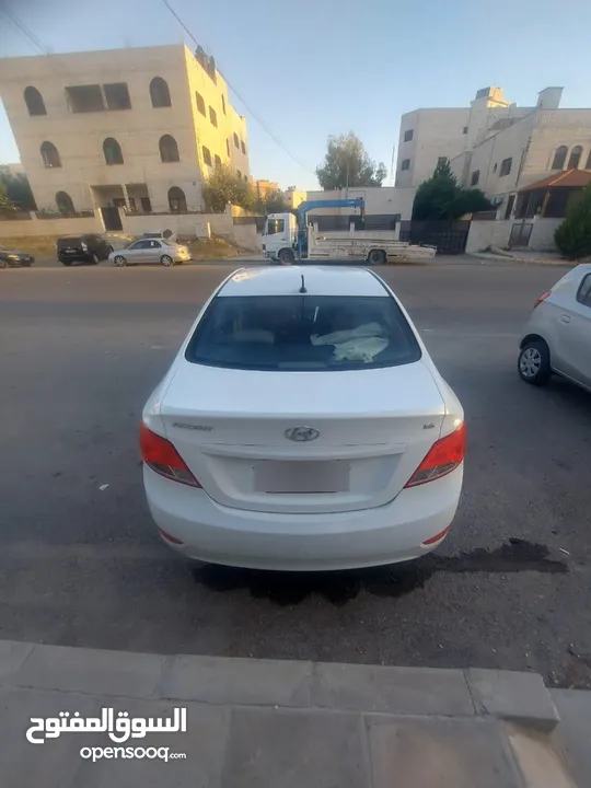 اكسنت 2016 للبيع