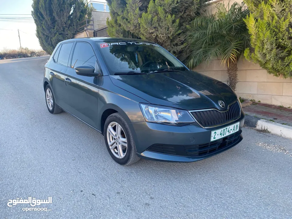 سكودا فابيا skoda fabi