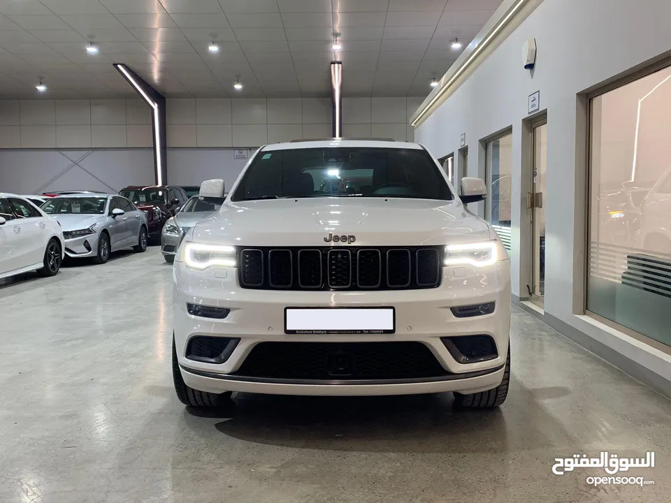 Jeep Grand Cherokee S (57,000 Kms)