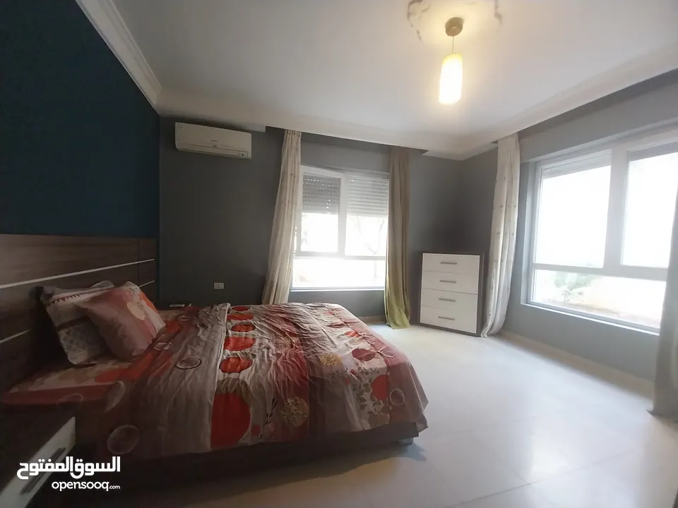 شقة للايجار في الجندويل ( Property 34472 ) سنوي فقط