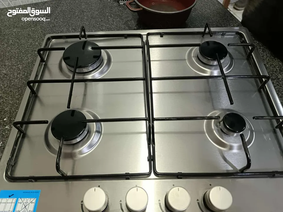 غاز بلت  أن اربع عيون بيكو صناعه تركية غير مستعمل  بحالة ممتازة مع شفاط استخدام بسيط بحالة ممتازة