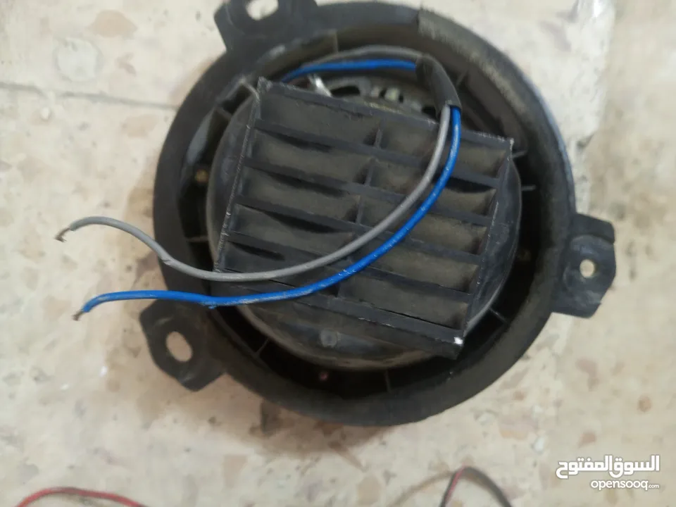 جهاز بلوتوث مسجل نظيف ممتاز ولا خدش ميه من ميه