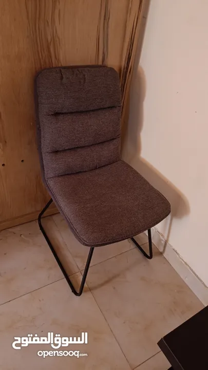 chair very good condition