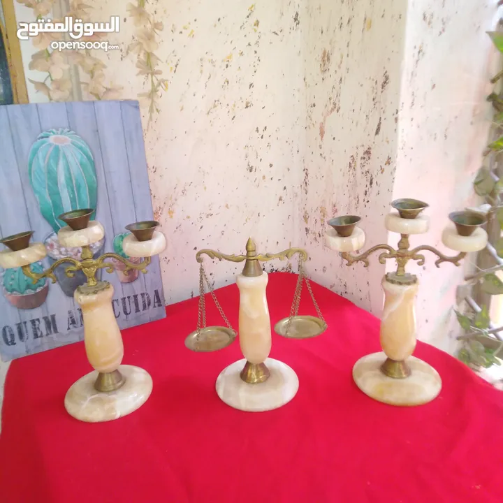 تحف منوعة وانتيكا