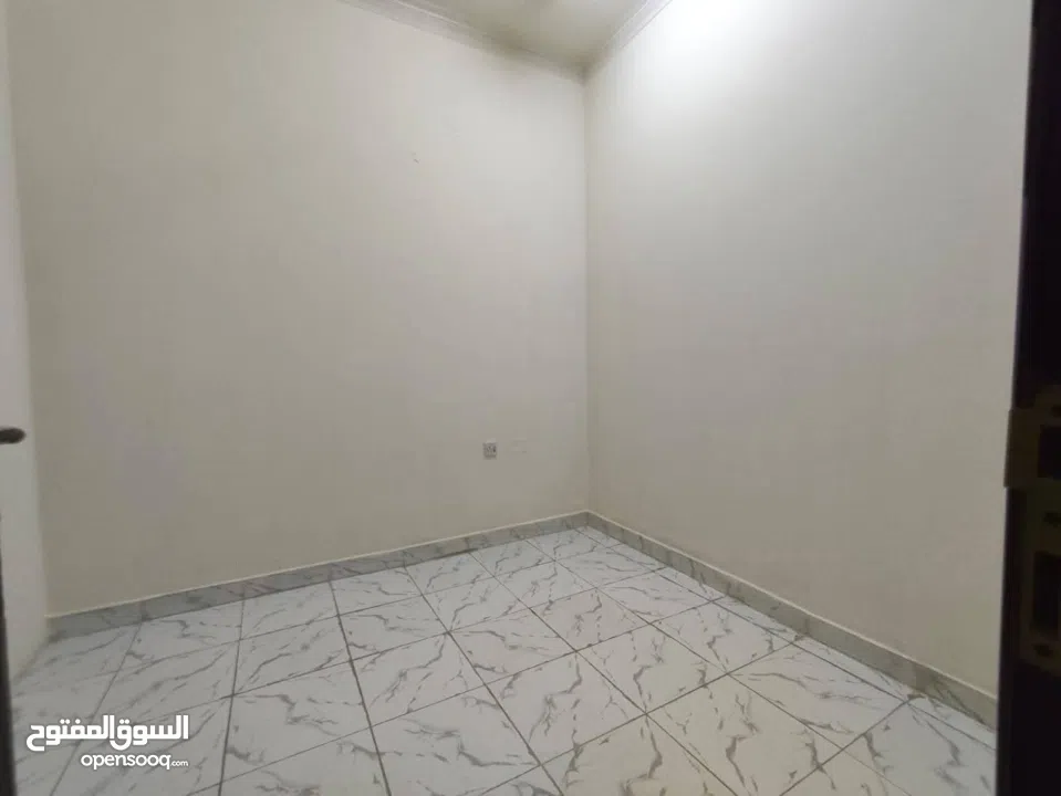 Gudaibiya:- Close to Supreme Broast. 2Bhk Unfurnished Flat on Rent with Acs.