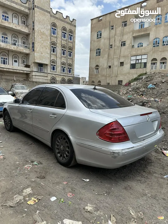 مرسيدس بنز اربعة بسطون E class 240cc 2005