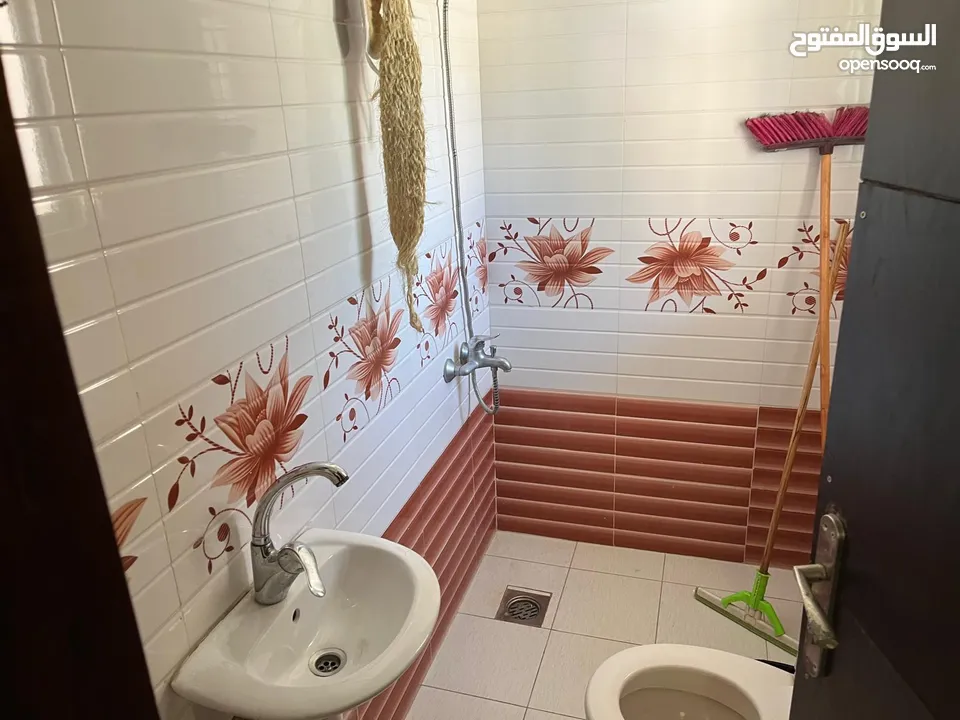 استوديو مفروش للايجار عين منجد