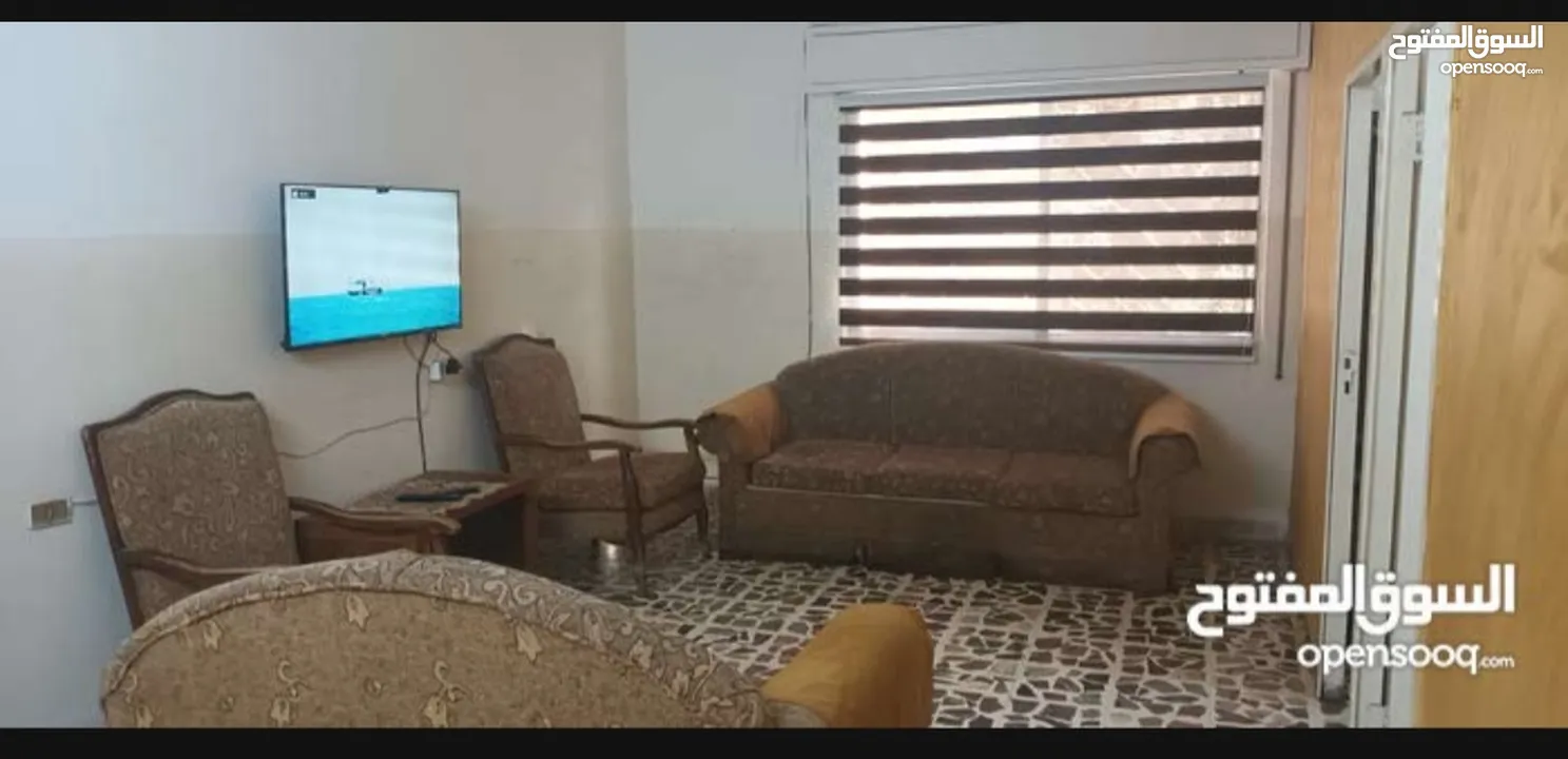 شقة مفروشة  مكييف للايجار من المالك جبل الحسين قرب دوار الداخليه ومشفى الأمل
