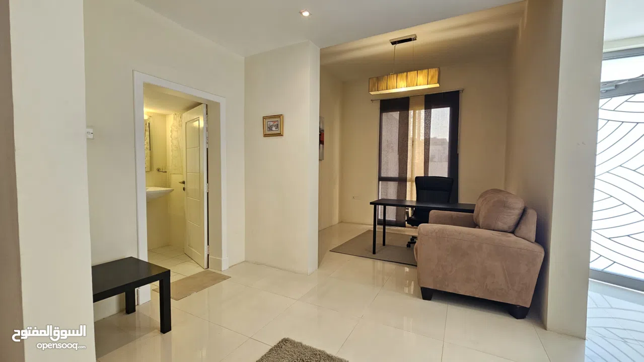 للبيع فلتين وثيقة واحدة