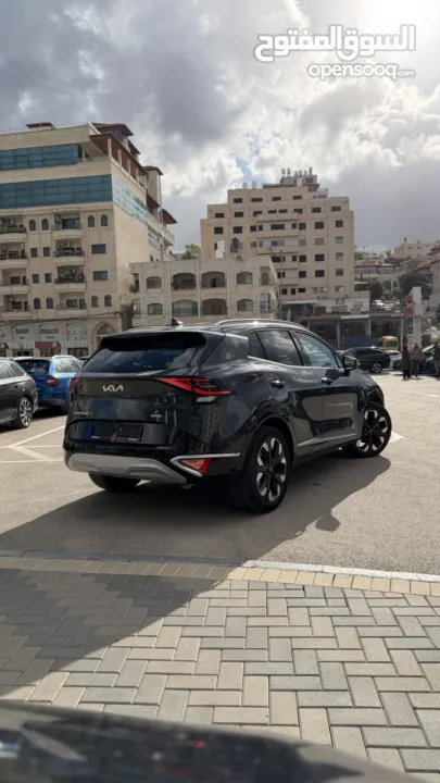 كيا سبورتاج ترخيص 2022 محرك 1600 هايبرد plug in/يقطع على الشحنه 65 كيلو متر  271 حصان