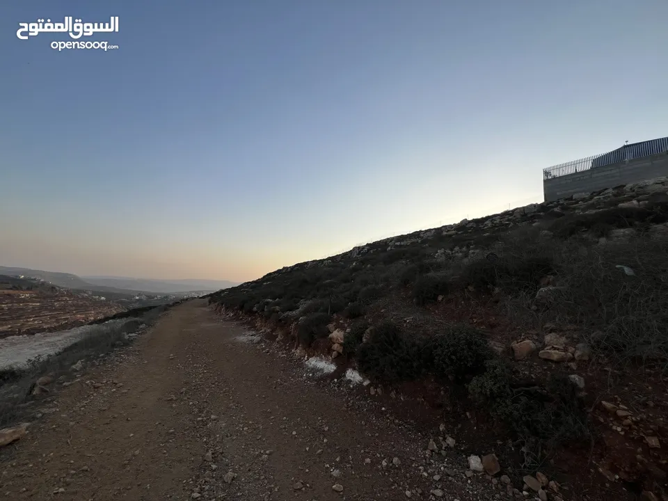 قطعه ارض باطلاله رائعه للبيع بسعر مغري وللتجاره