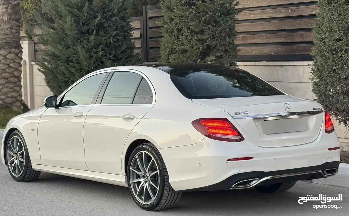 مرسيدس E200 / 2020 بحاله الوكاله AMG فحص كامل هايبرد