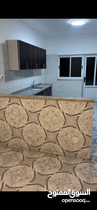 شقة للايجار في بيتونيا، بالقرب من دوار الفواكة