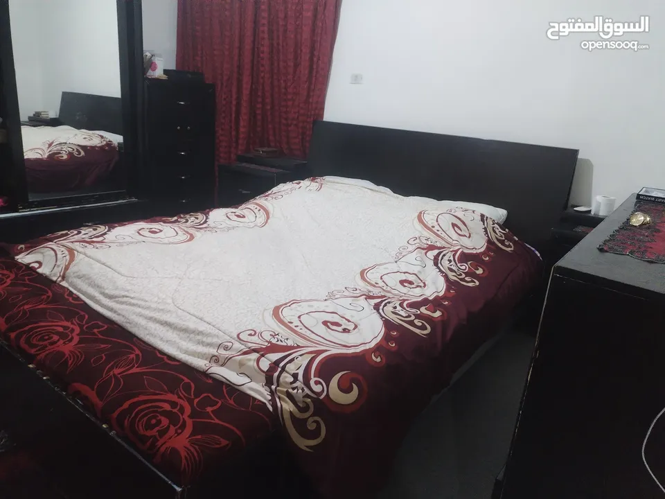 اثاث للبيع  بالكامل مش مفرق