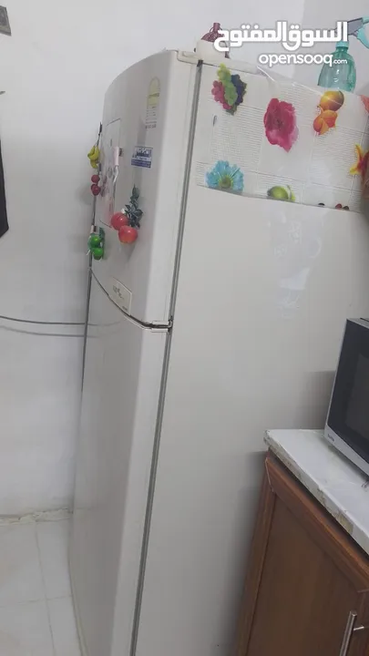 ثلاجة 24 قدم جيد جدا