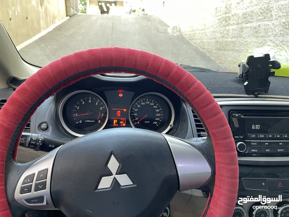 سيارة متسوبيشي EX 2016 للبيع