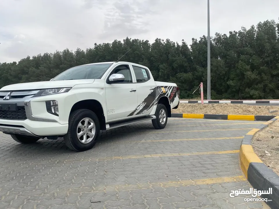 ميتسوبيشى L200 ديزل 4×4 موديل 2022