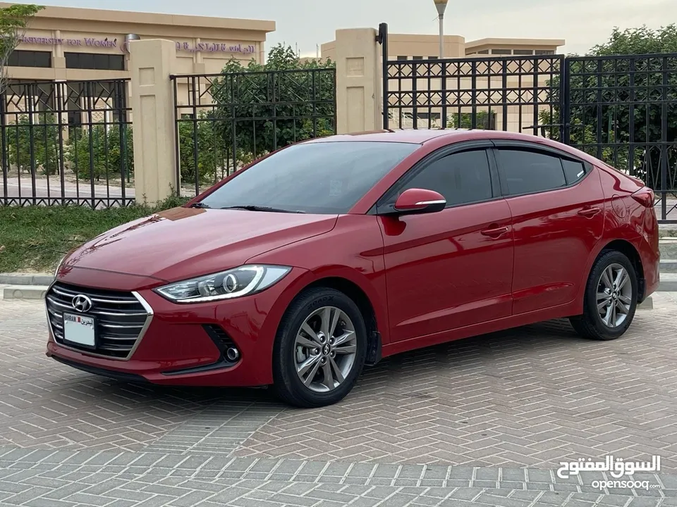 HYUNDAI ELANTRA