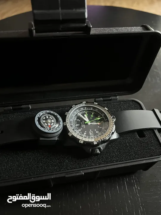 مع بوصله اصليه Luminox ساعه عسكريه حجم كبير 46 xl