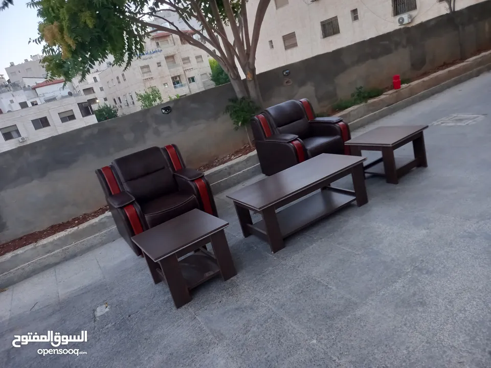 كنبايات مفرد عدد اثنين بحاله جيده جدا للبيع الموقع عمان الجبيهات