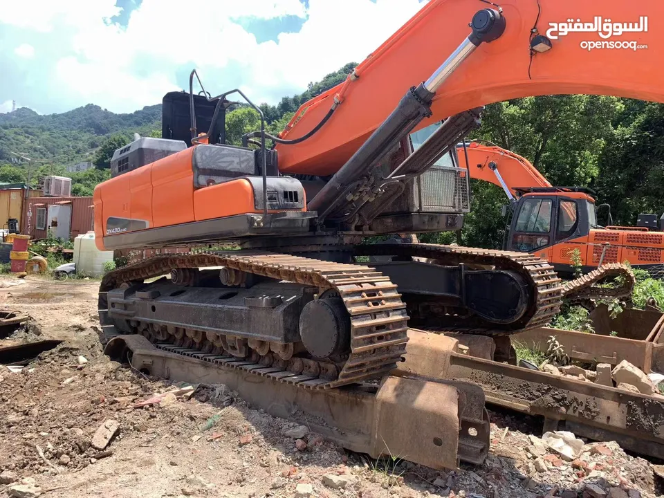 DOOSAN DX430LC-9C EXCAVATOR  DUBAI