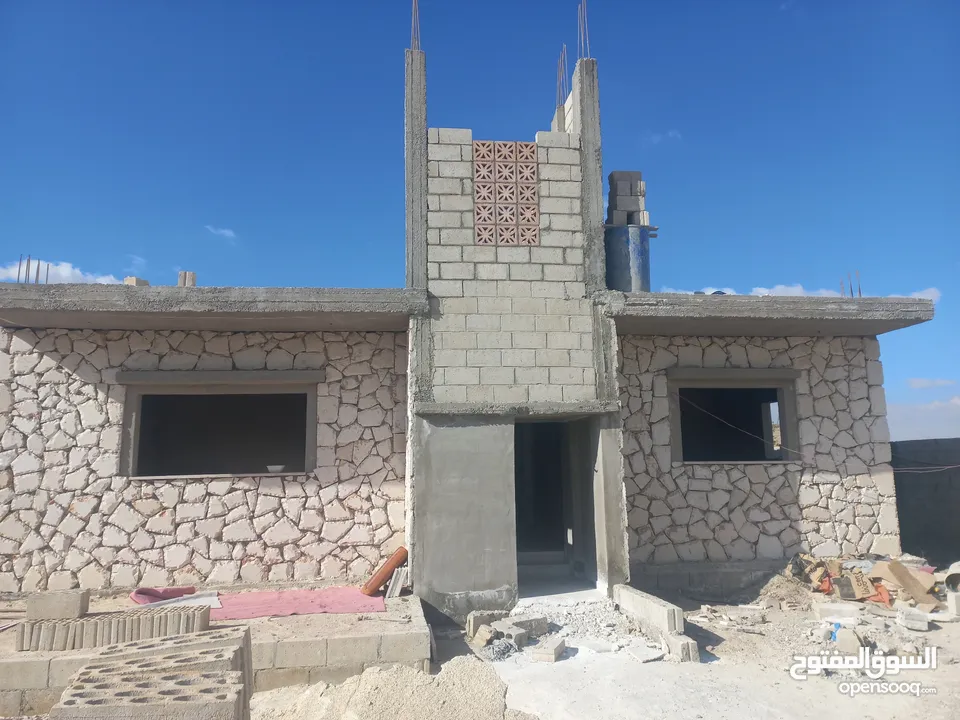 بيت للبيع في قرية ابو صياح