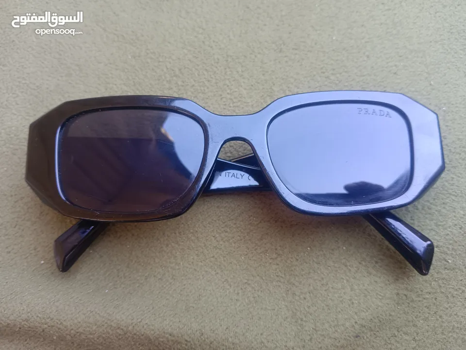 بيعه سريعه عدد 2 نظارة اصلي RayBan + PRADA نظاف جدا جدا  للجادين فقط للتواصل دايركت على الوتساب