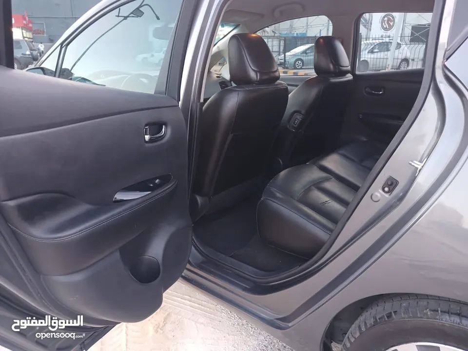 نيسان ليف SL Premium 2015 بحاله ممتازه
