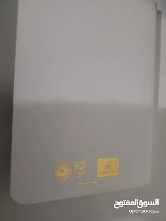 جواز إكسبو دبي لون أبيض نادر مع ميداليه