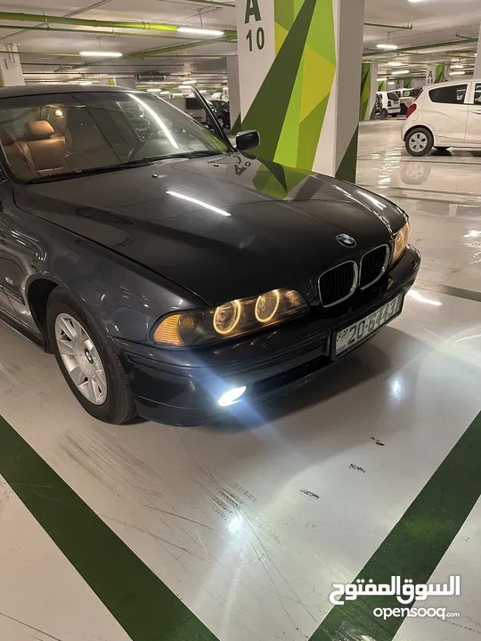 BMW E39 2003دب للبيع