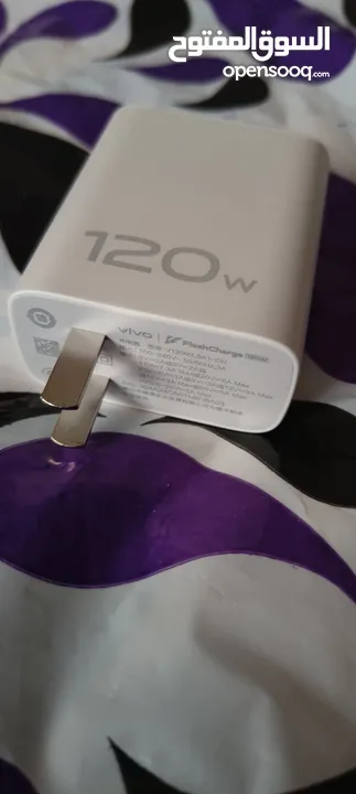 Vivo IQoo Neo 10 . 5G