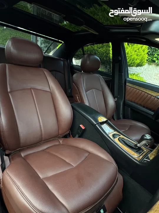 Mercedes Benz Avantgarde E   بحالة ممتازة فحص كامل مميزة جدا200 W211