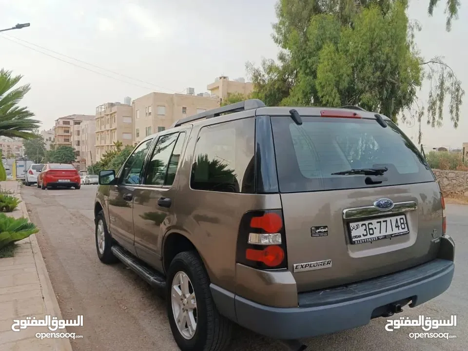 فورد اكسبلورر 2006 للبيع