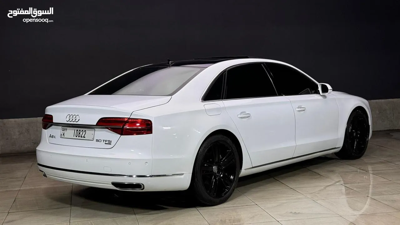 Audi A8L 2015