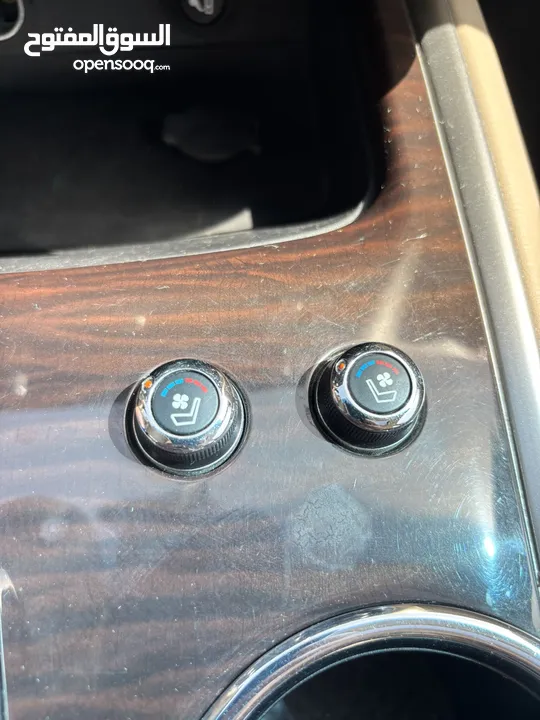 2014 Nissan Pathfinder SL - Full Option - Low KM - Four Wheel Drive - GCC