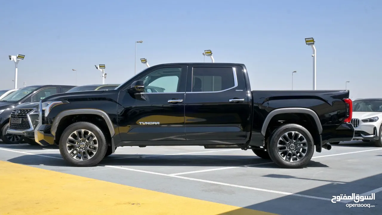 TOYOTA TUNDRA LIMITED 4/4 FULL OPTION  2023  EXPORT PRICE