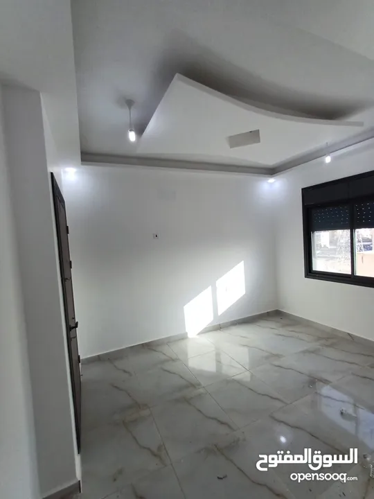 شقة فاخرة للبيع التاسعة ط3هندسي رواف 161اطلالة بحرية دائما