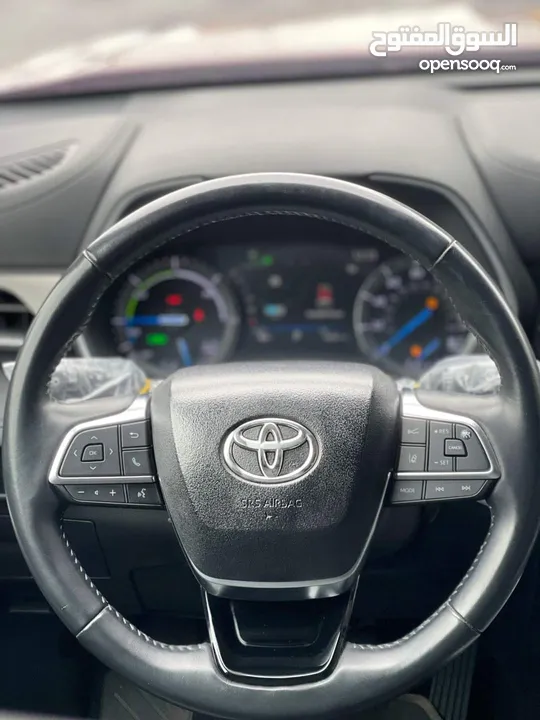 Toyota Highlander hybrid XLE 2020