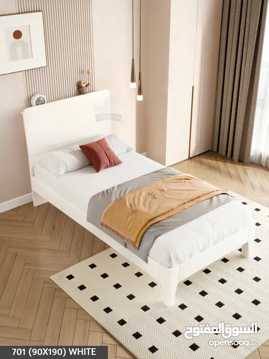 BED WITH MATTRESS