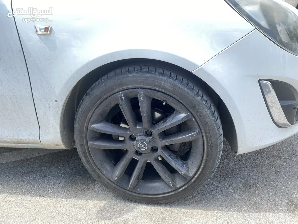 اوبل كورسا 2013 بحالة جيده