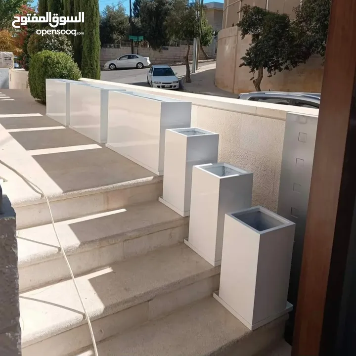 قواوير فايبر جلاس بشكل عصري أنيق #قواوير فايبر جلاس  #نباتات زينة ومثمر داخلي وخارجي  #إشراف مهندسين