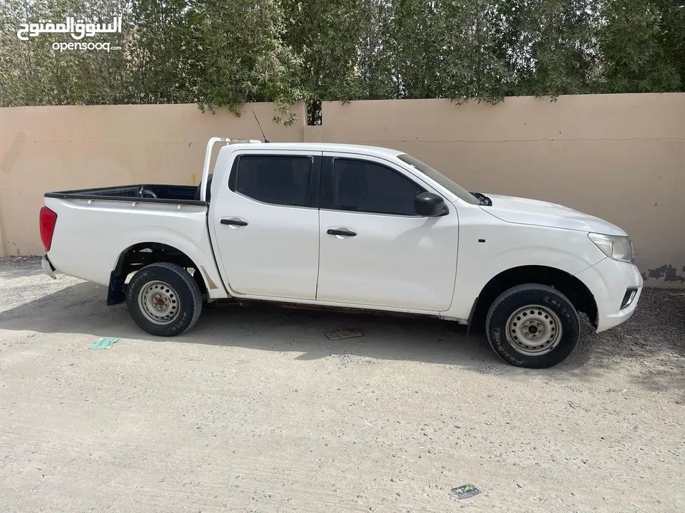 للبيع نيسان نفارا 2016 - ممشى 360 الف - مطلوب 26 الف