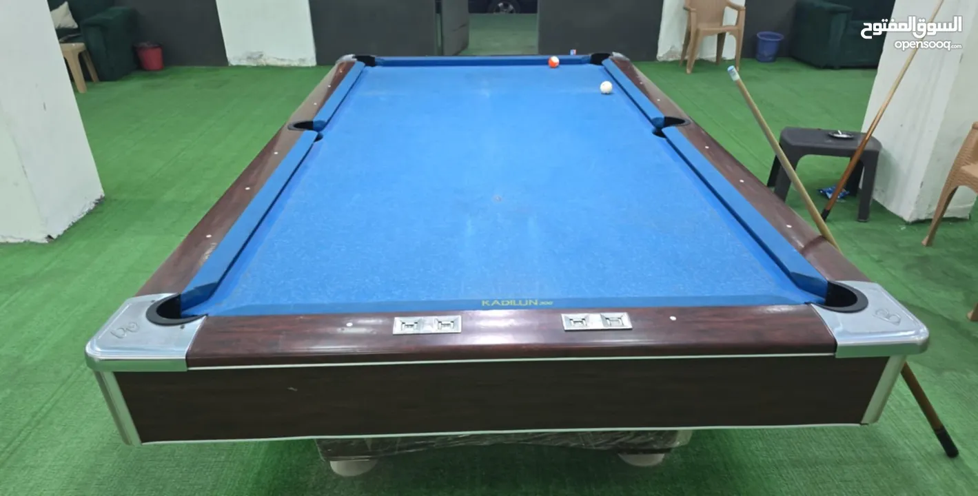 طاولات بلياردو وسنوكر