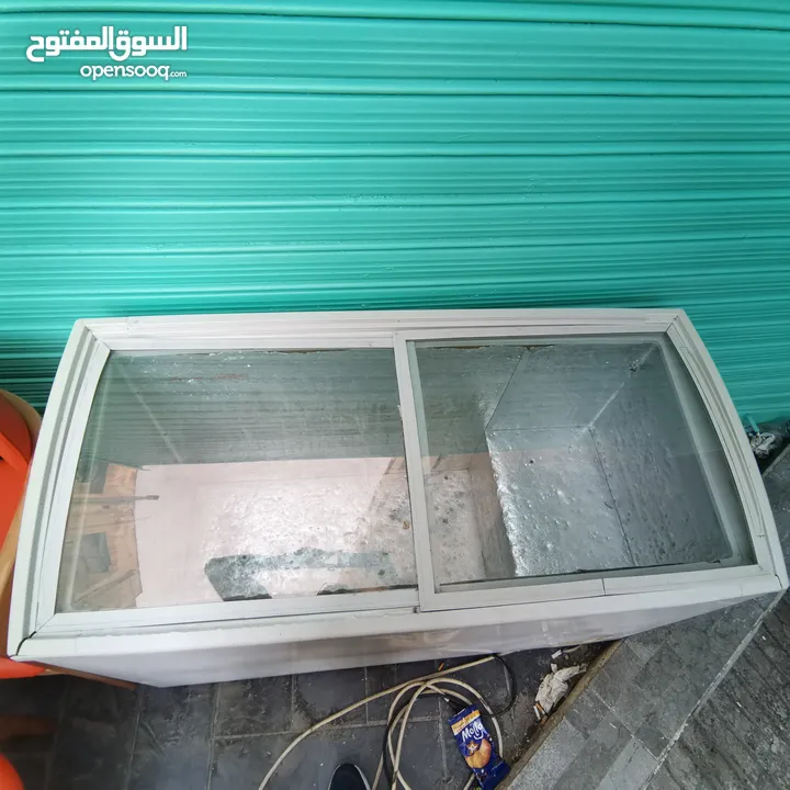 فريزر عرض للبيع