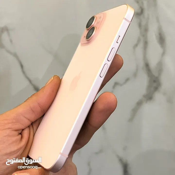 iPhone 15 128G / Battery 100% e-sim