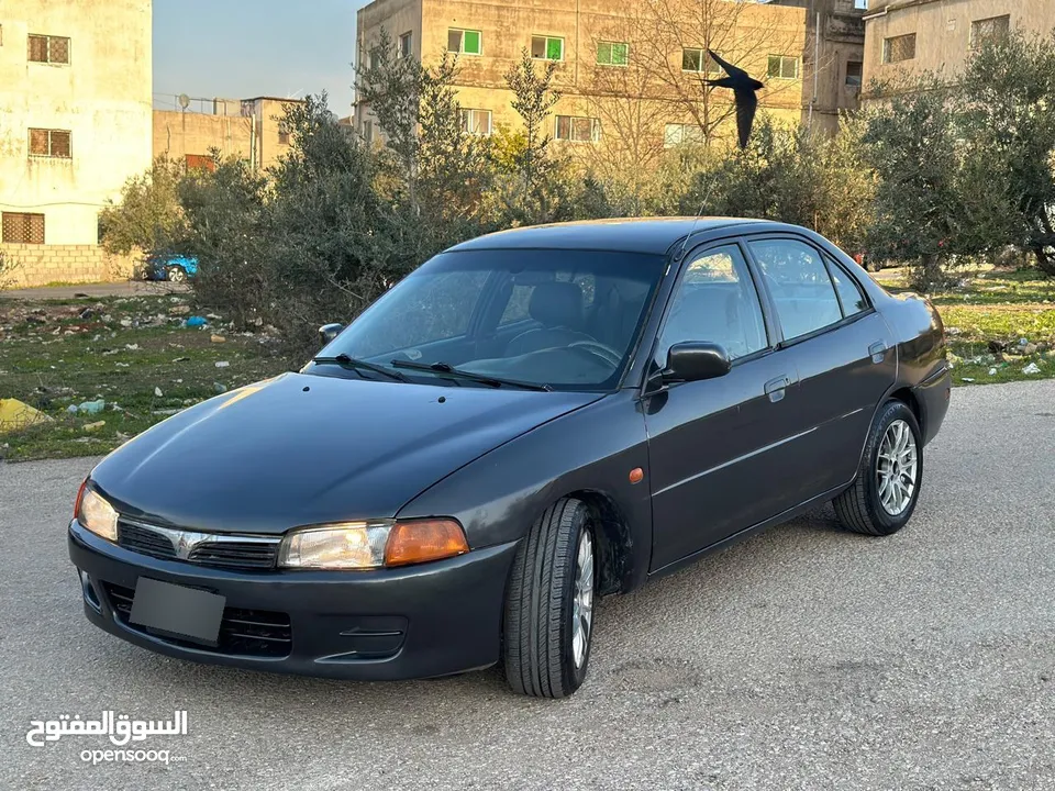 ميتسوبيشي لانسر 99 وميتيوبيشي جالانت 2000 اتوماتيك