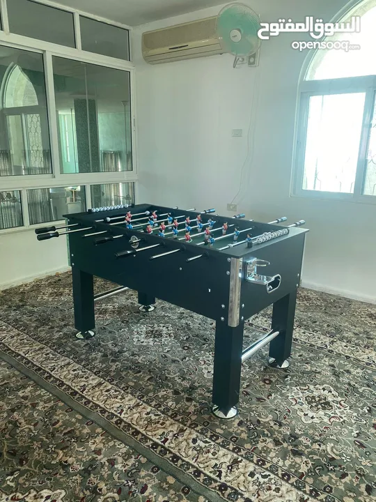 طاولة baby foot لون اسود ملوكي ذات جودة عالية