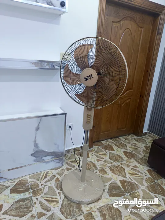 اثاث مكتبي للبيع جديد 100% اربد هاتف