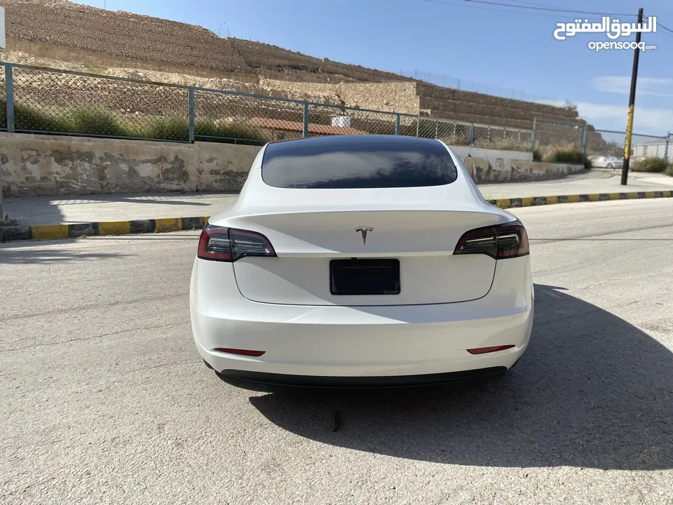 Tesla Model 3 Standerd Plus 2023