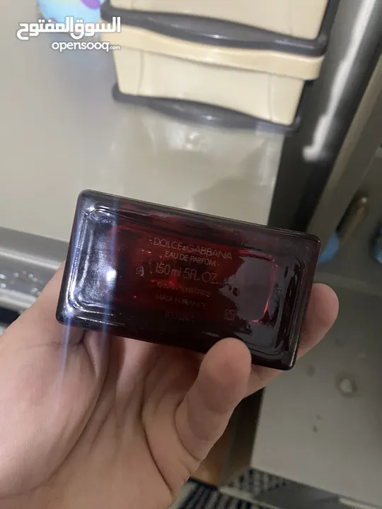 4 علب عطور اصلية فارغة